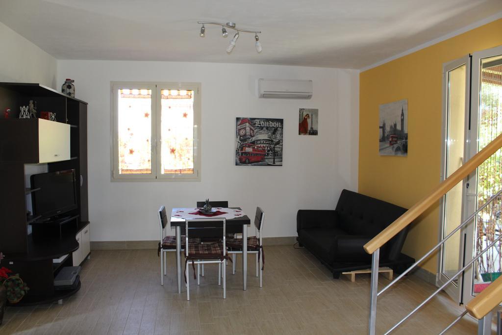 קמפופליצ'ה די רוצ'לה Casa Vacanze Roccella Beach מראה חיצוני תמונה